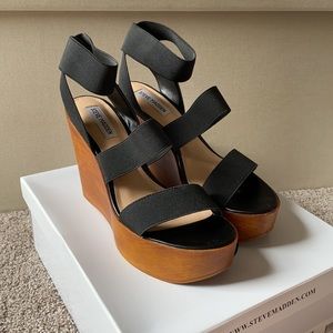Steve Madden Wedges